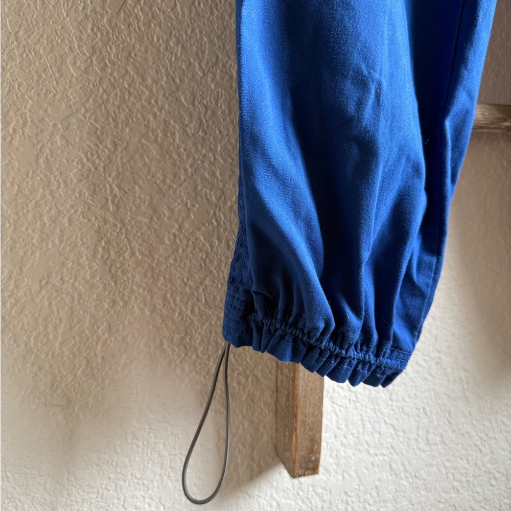 Koi Lindsay Cargo Royal Blue scrub pants sz: Small Tall - Picture 4 of 13